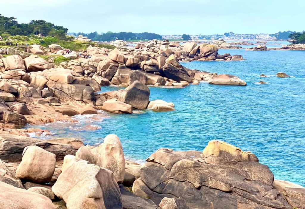 Côte de granit rose