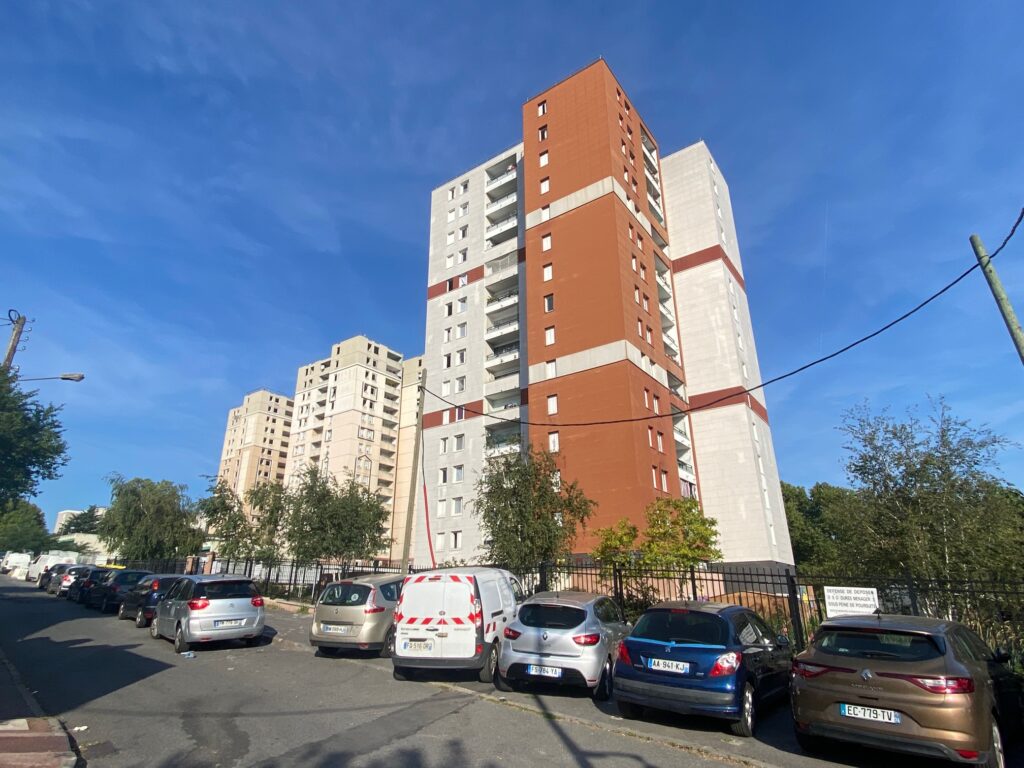 Tour Les Tarterêts