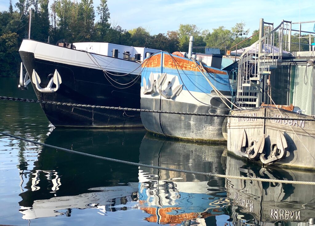 Péniches à Conflans-Sainte-Honorine