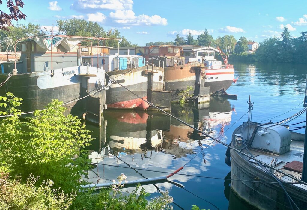 Péniches à Conflans-Sainte-Honorine