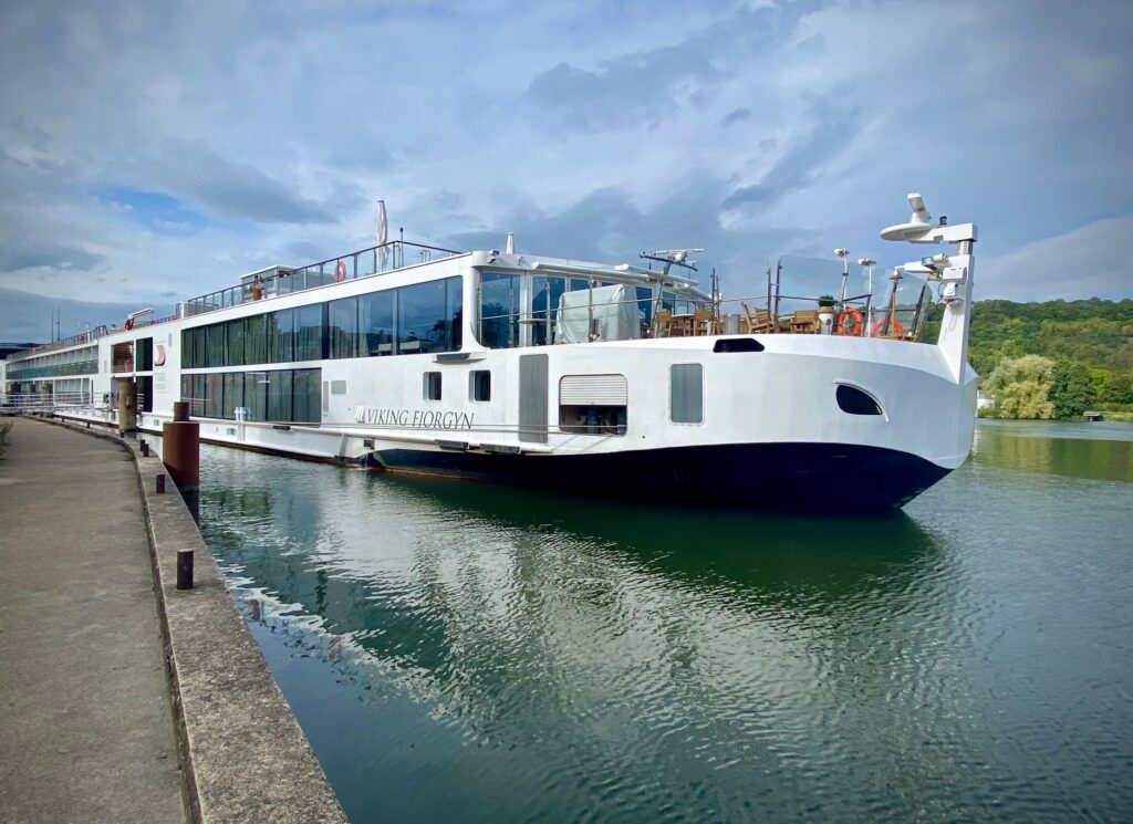 Bateau de croisière à Vernon