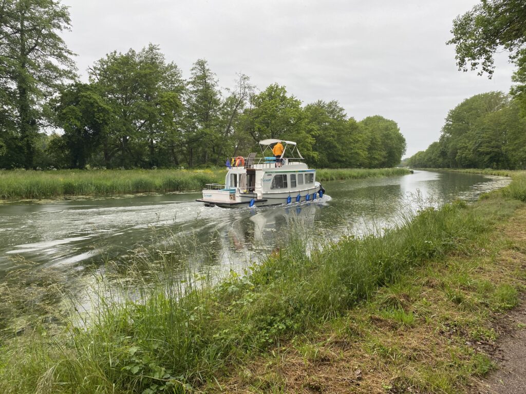 Le canal latéral à la Loire