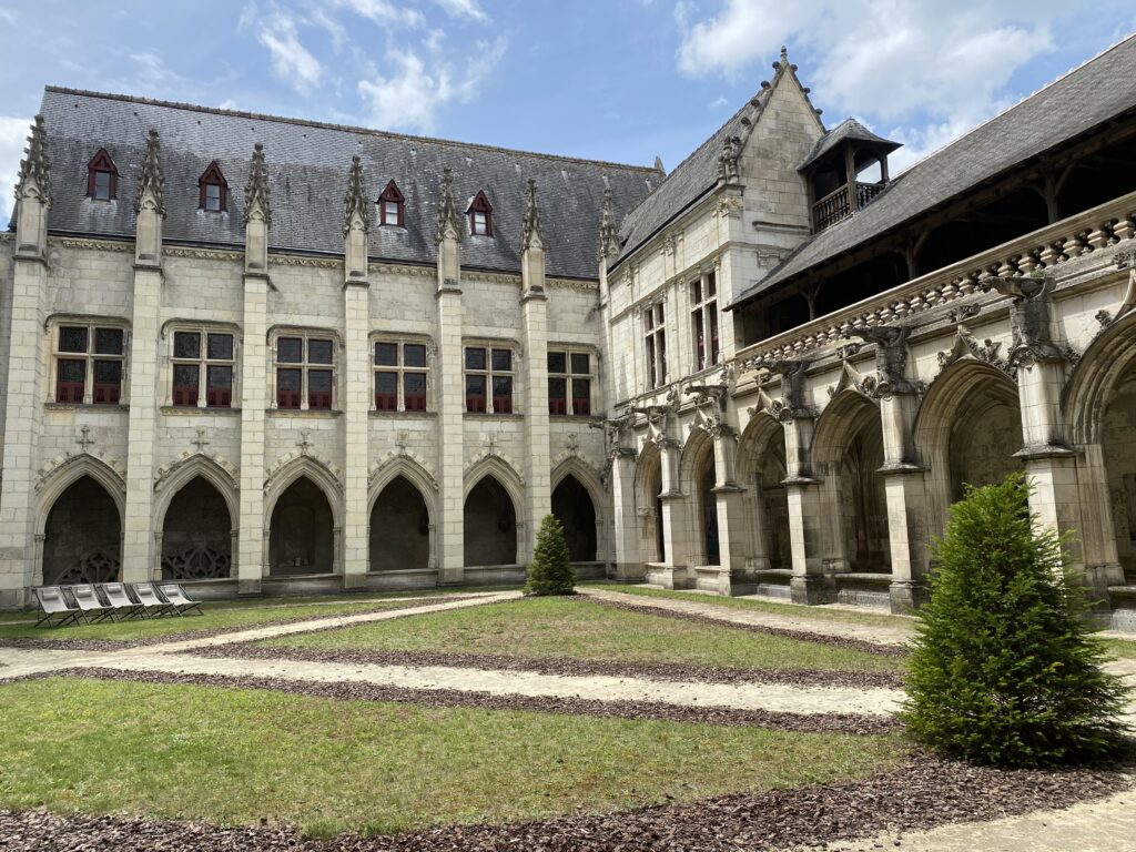 Cloître de la Psalette à Tours