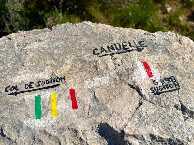 Marque GR 98-51 dans les calanques de Marseille