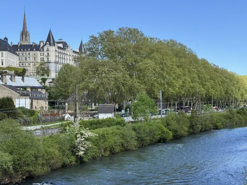Pau, au bord du Gave