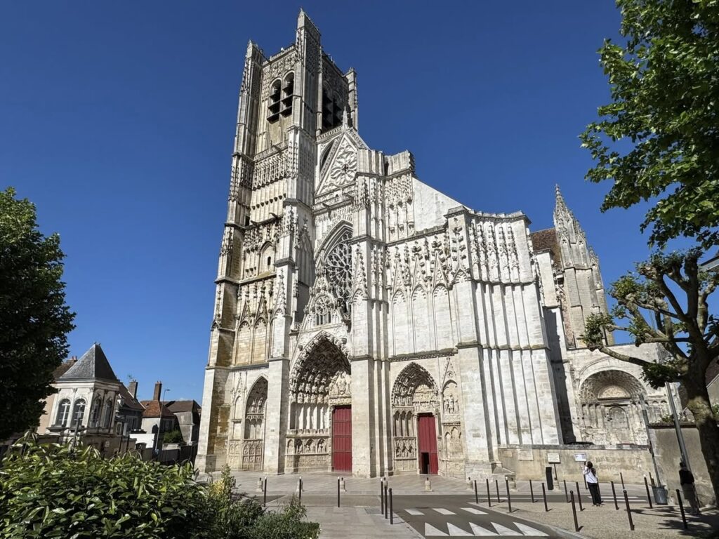 La cathédrale Saint-Étienne à Auxerre