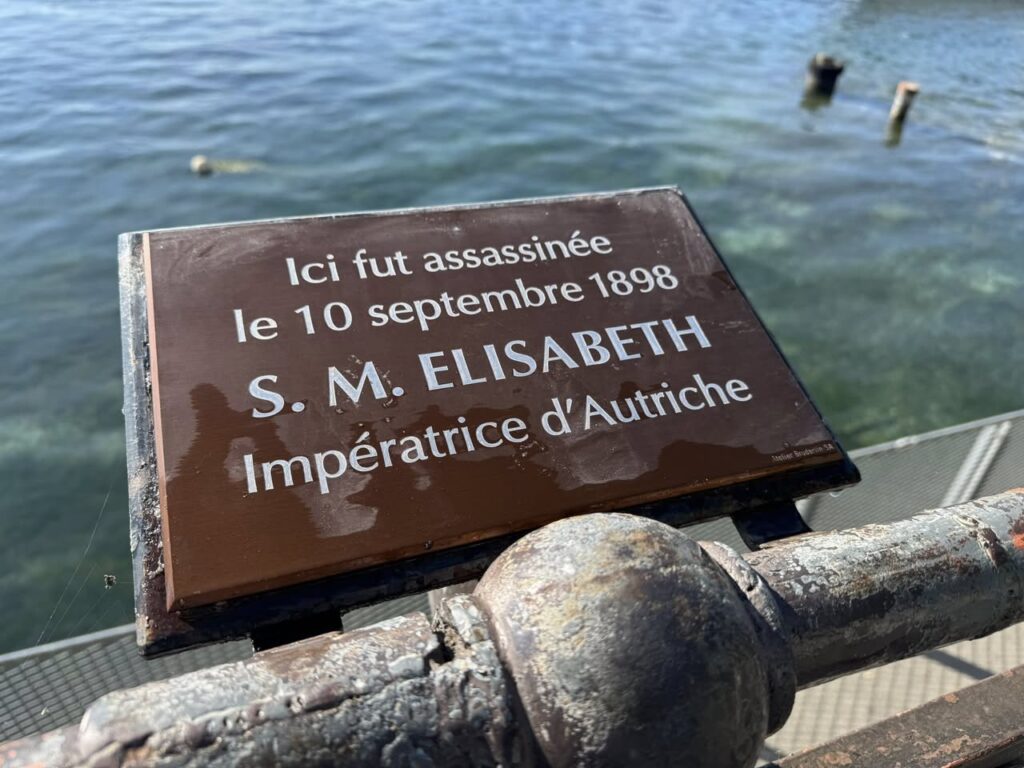 Plaque commémorative assassinat Sissi à Genève