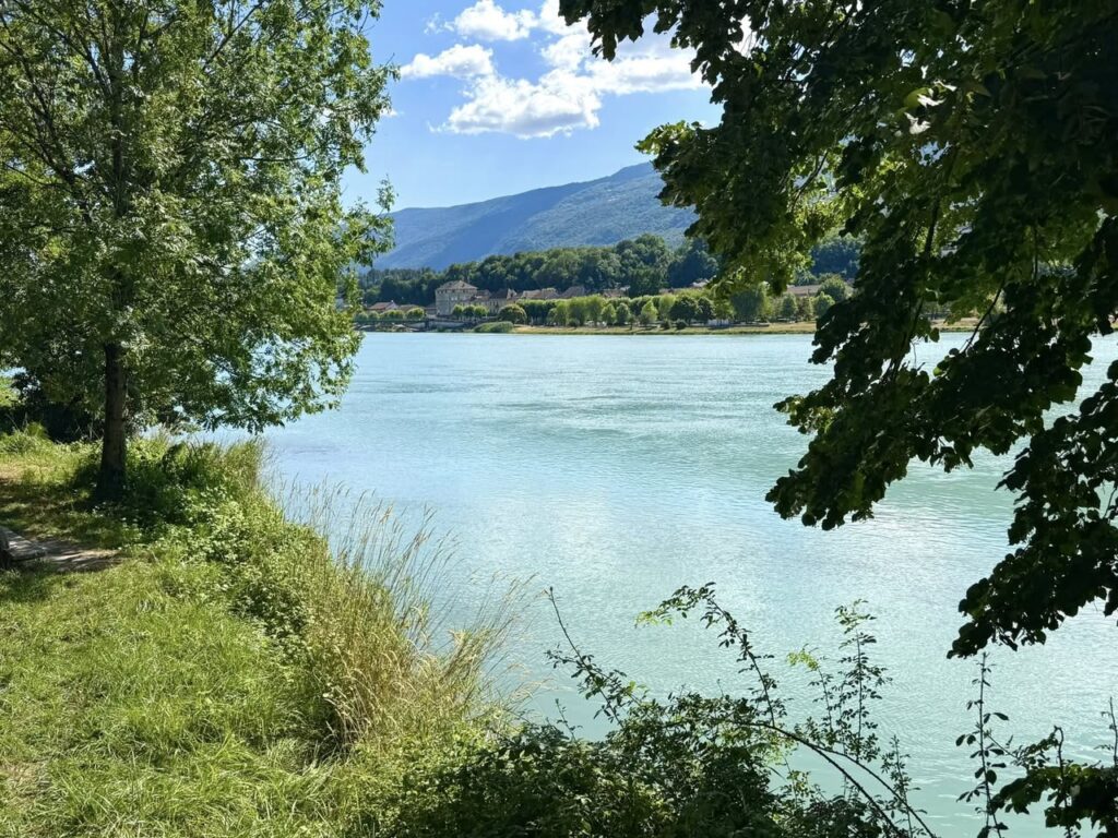 Le Rhône à Seyssel (Haute-Savoie)