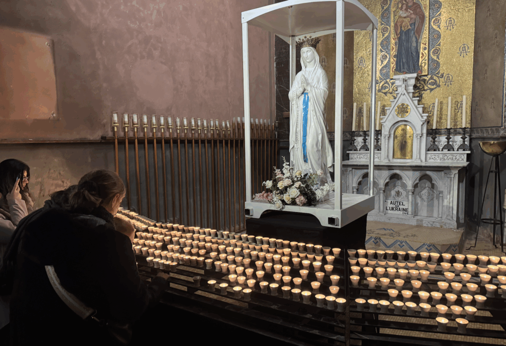 La basilique du Rosaire à Lourdes
