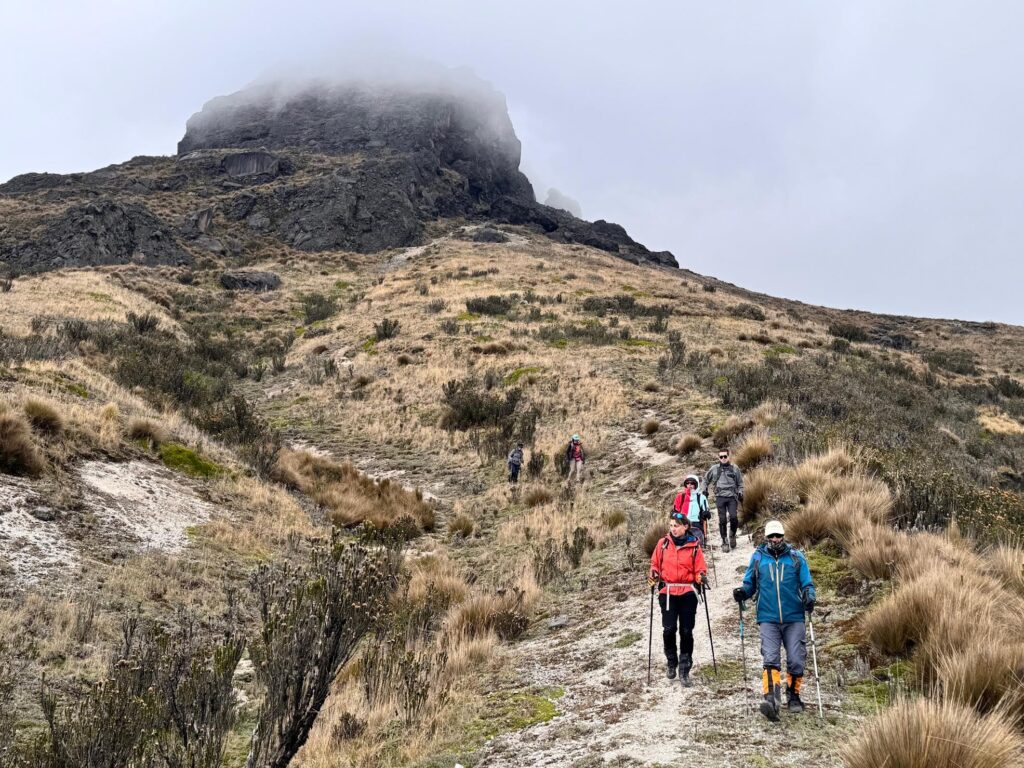 Ascension des géants d'Équateur