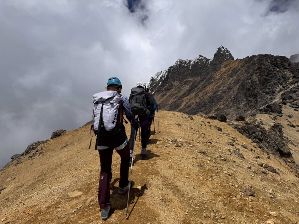 Sur le sentier de l'Illiniza Norte, Équateur