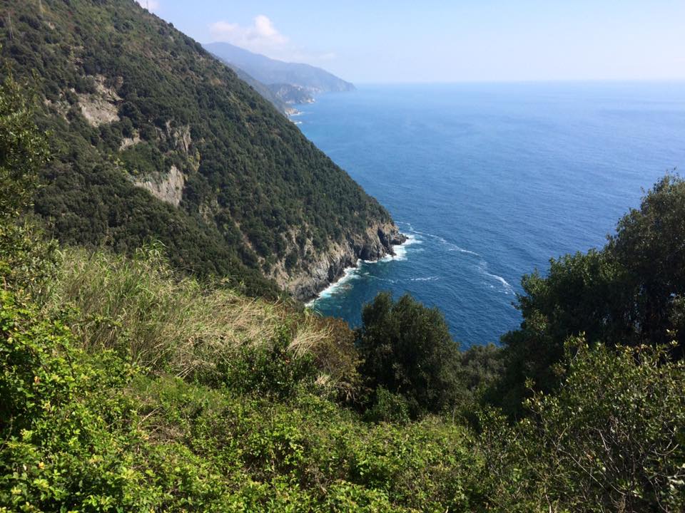 Randonnée de Vernazza à Riomaggiore, Italie