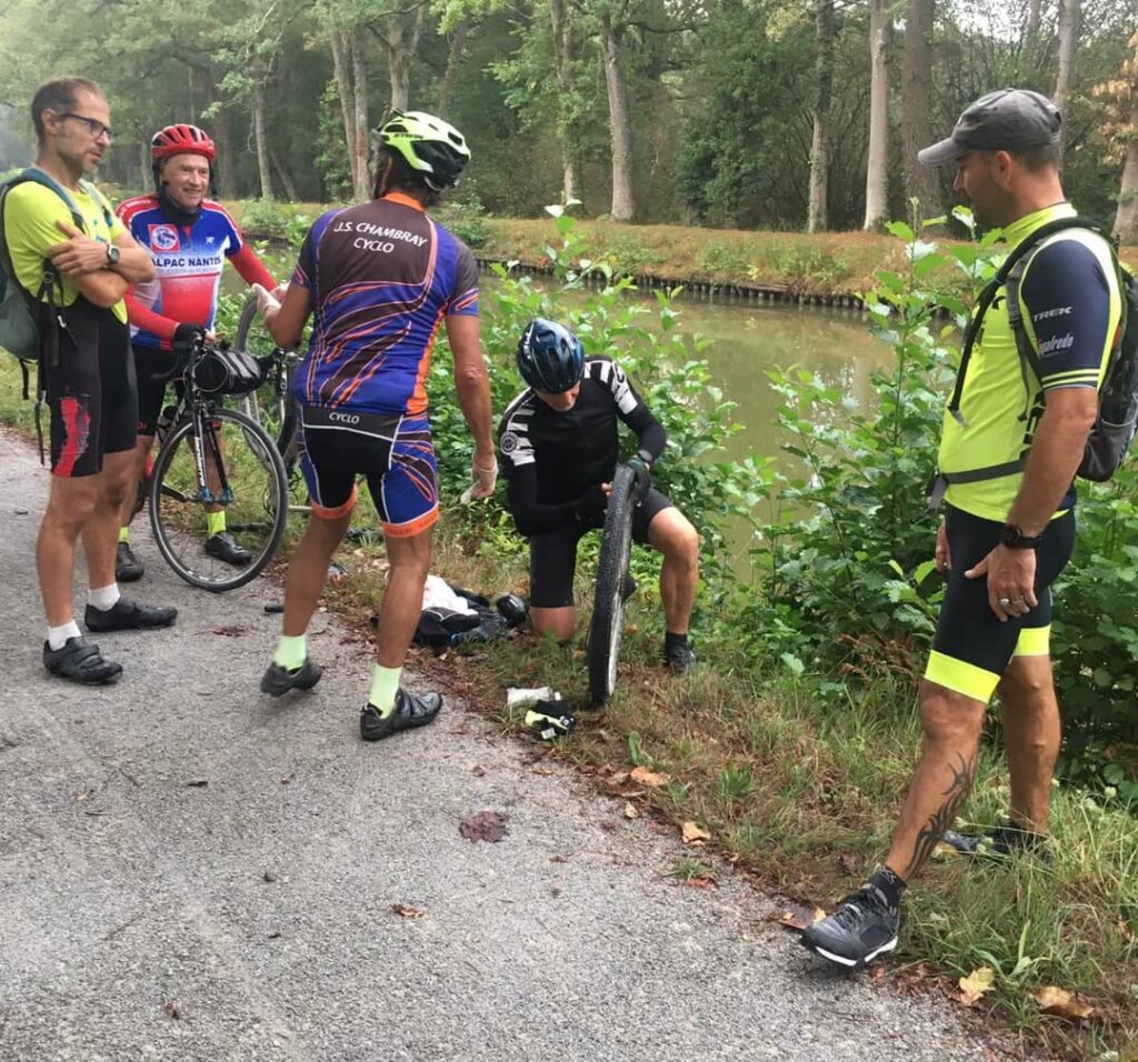 Crevaison sur la Vélodyssée
