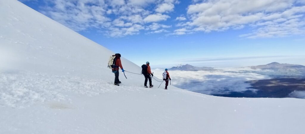 Ascension des géants d'Équateur