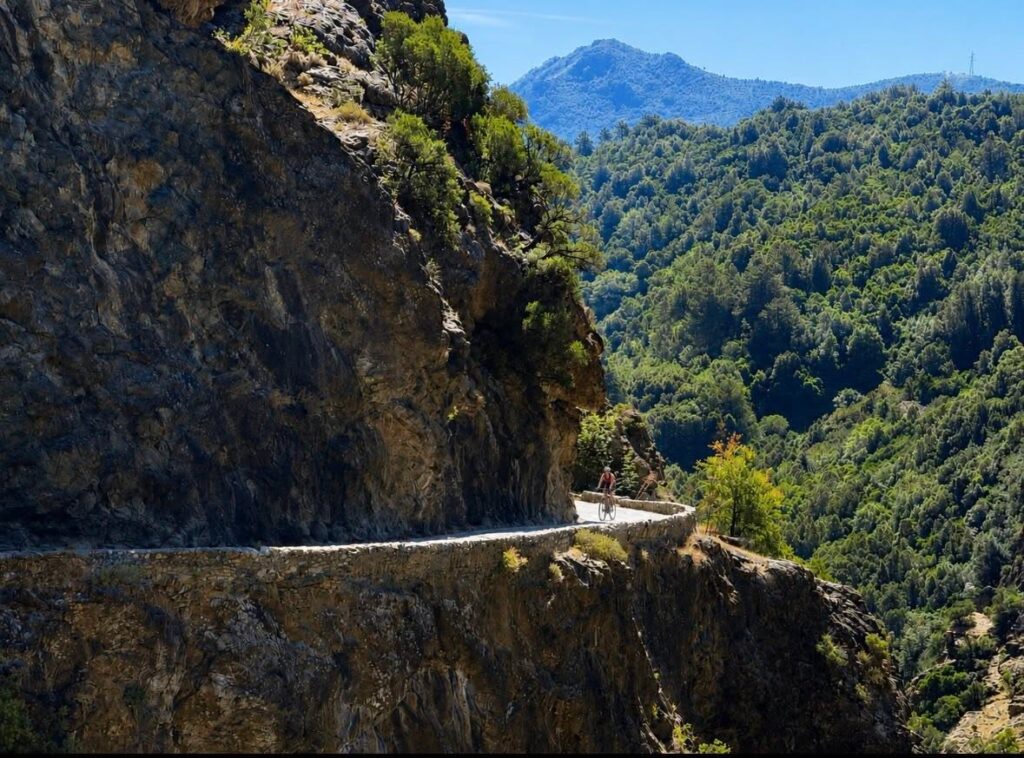 Le défilé de l'Inzecca, Corse