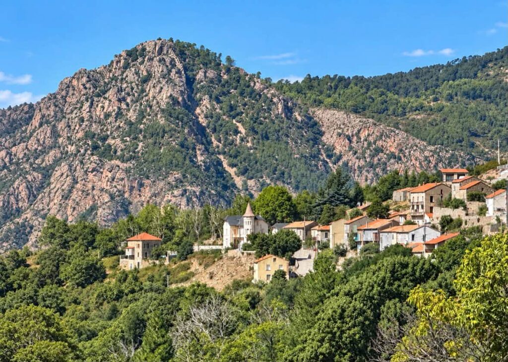 Le village d'Evisa, Corse